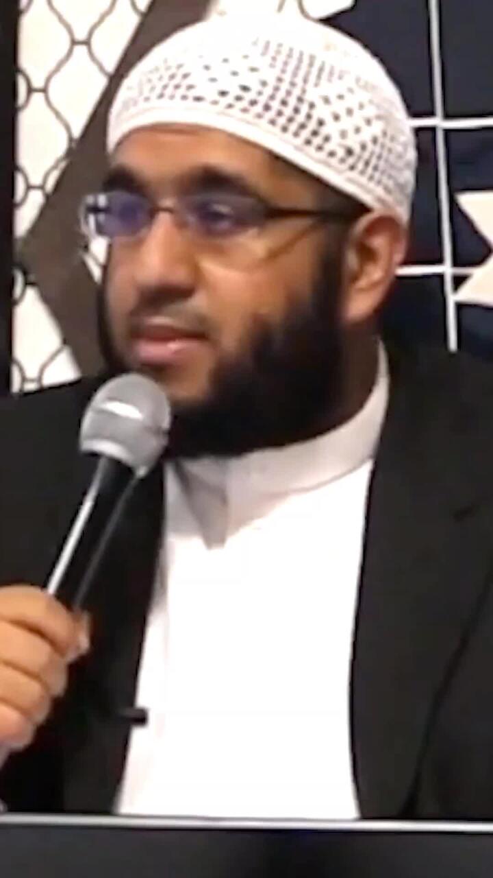 Salik Foundation reel — a speaker reflecting on the names of Allah